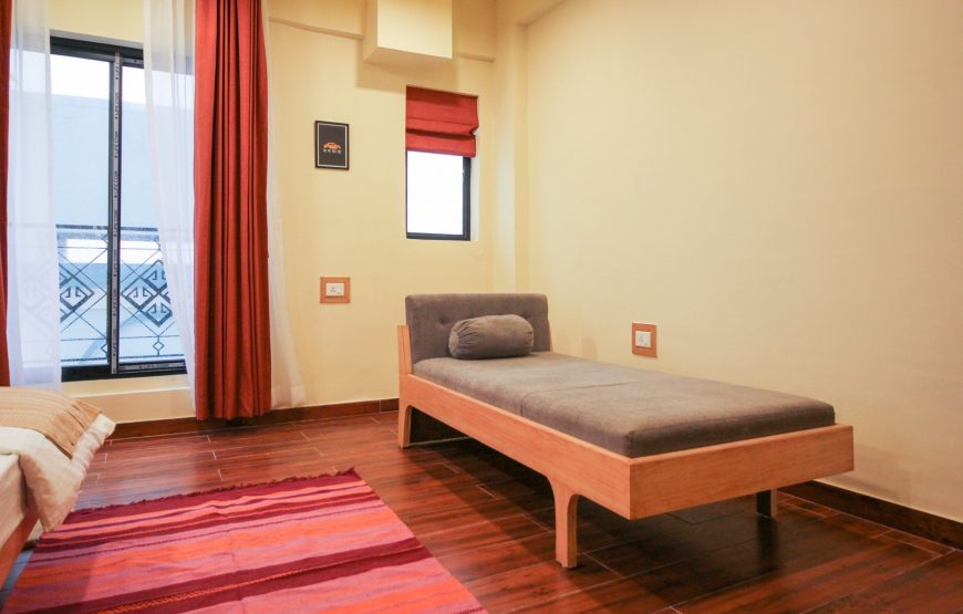 5 bedroom full floor apartment at golpark